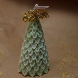 Golden Tree — χριστουγεννιάτικο δέντρο-κερί με χρυσές λεπτομέρειες